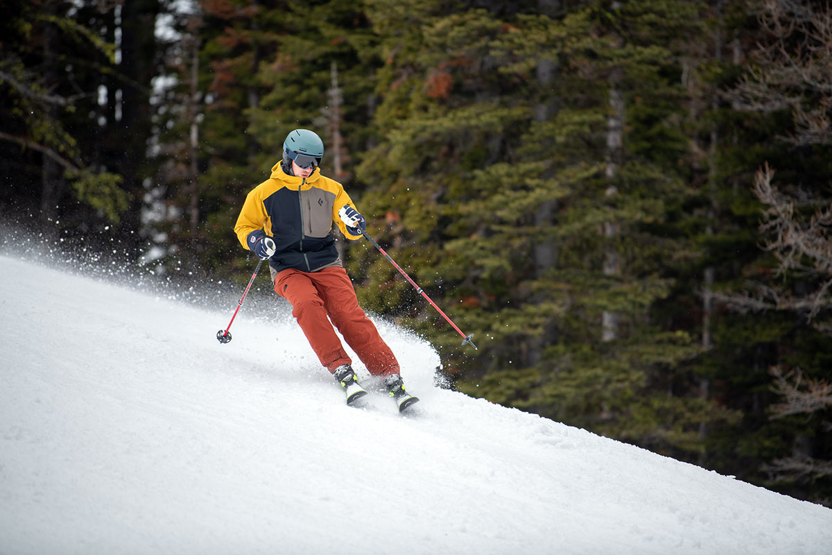 Smith Proxy snow goggle (turning at resort)