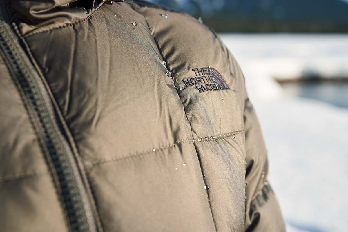 The North Face Metropolis Parka (logo)