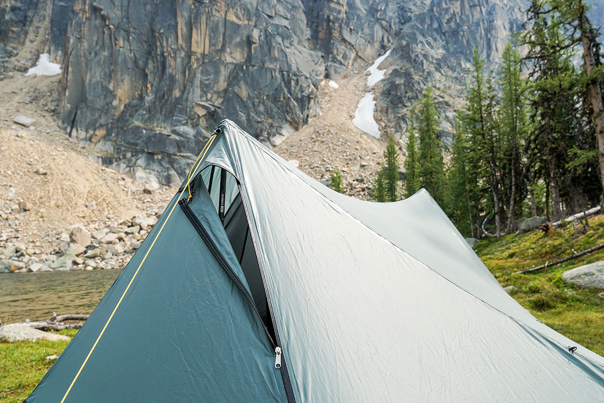 Tarptent StratoSpire 2 (two-way vestibule zipper)