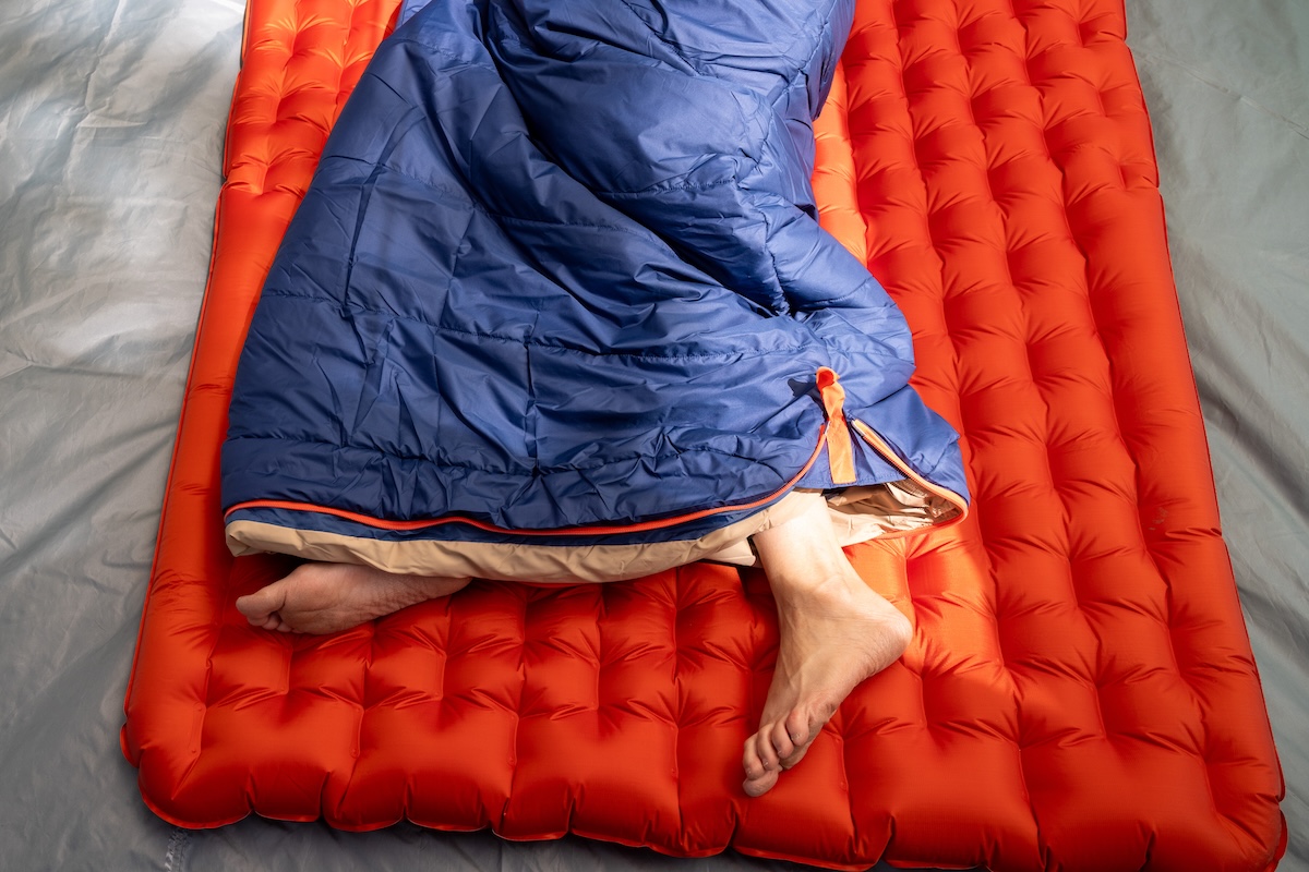 Showing the bottom of Wawona 20 bed open to let a camper's feet out