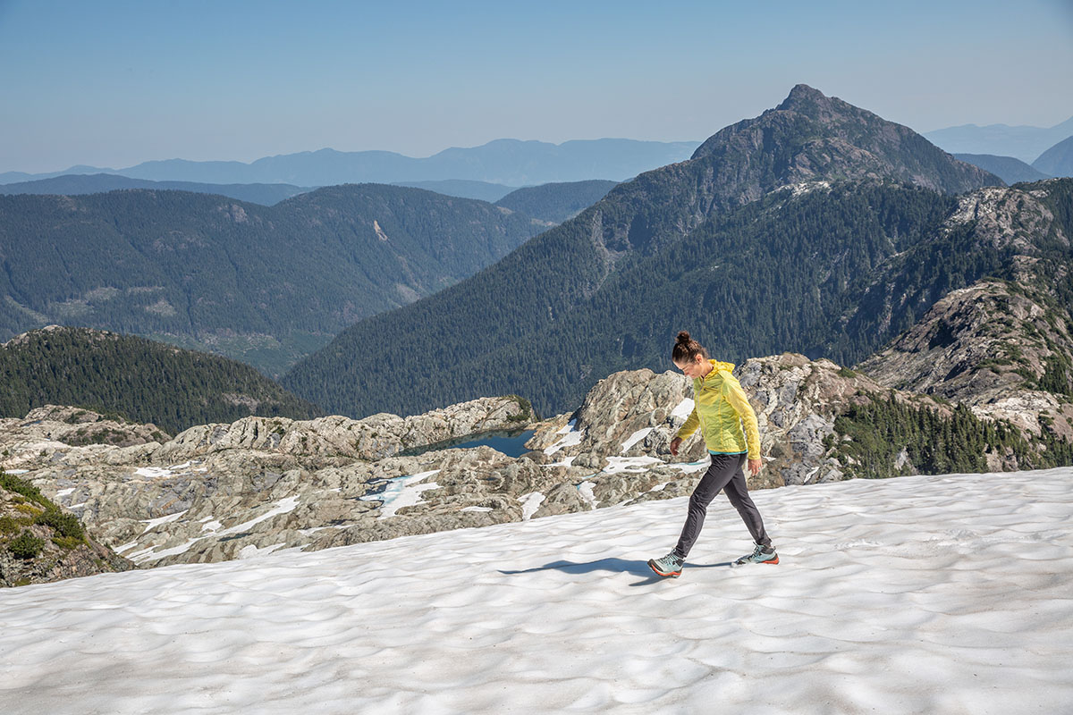 Topo Athletic Trailventure 2 hiking boots (hiknig across snow field)