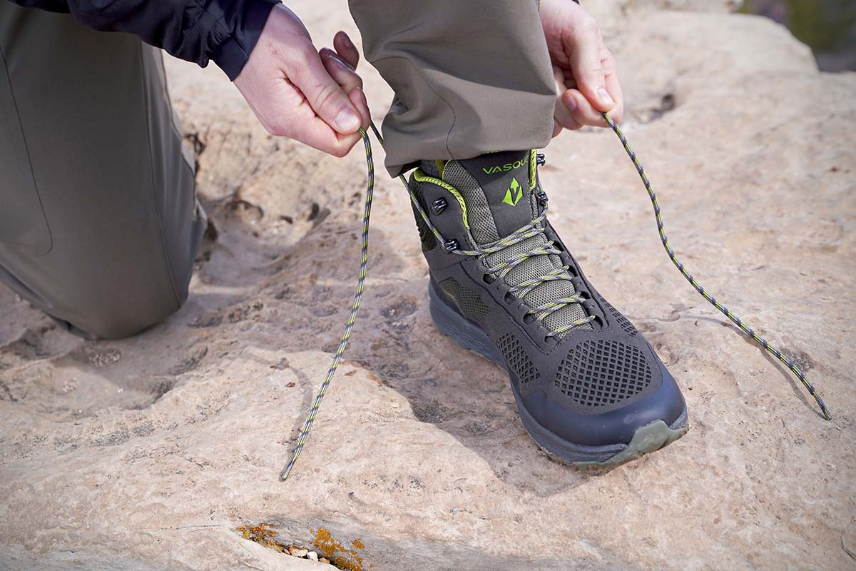 Vasque Men's Breeze Lt Low GTX Gore-tex Waterproof Breathable Hiking Shoe 