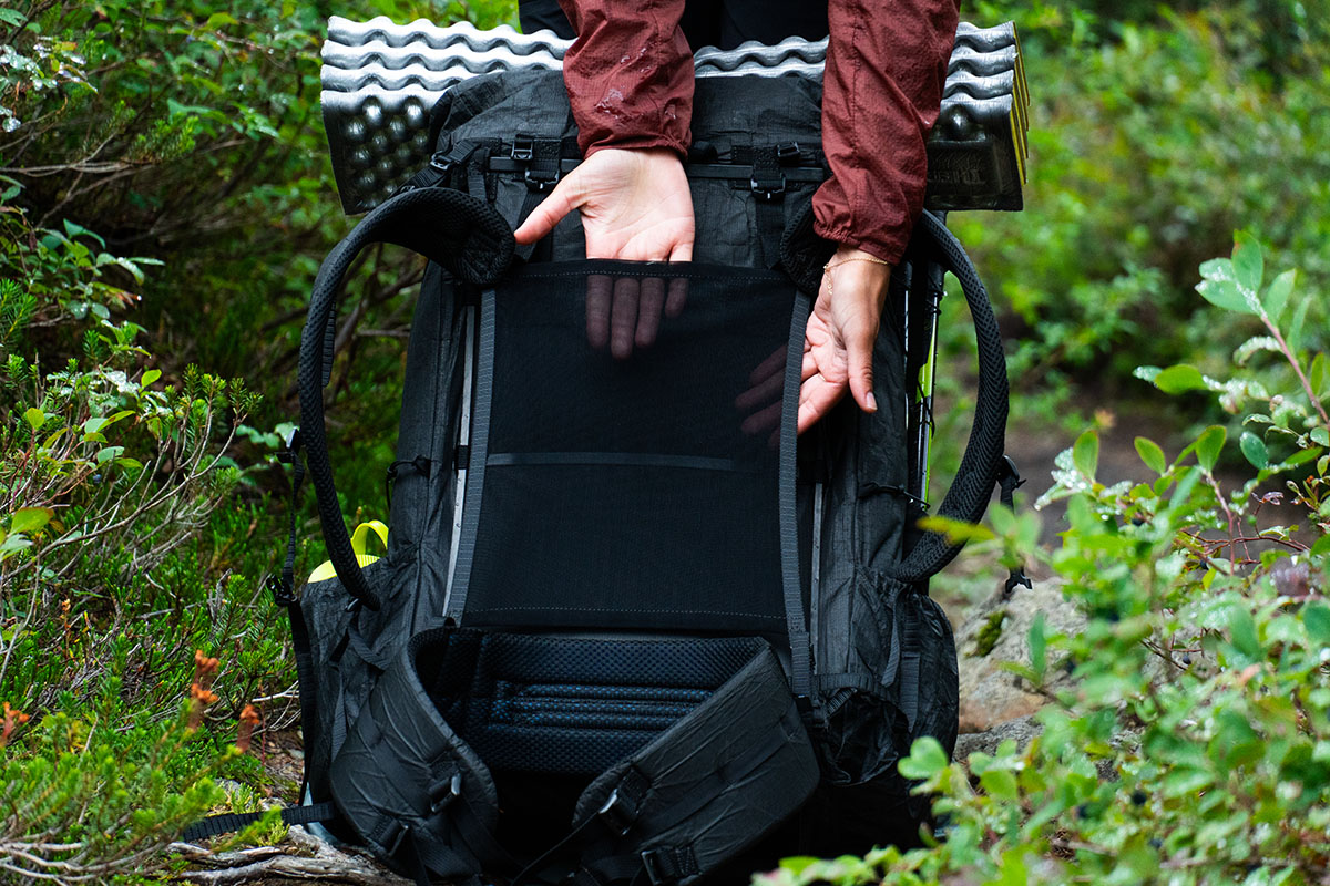 Zpacks Arc Haul Ultra 60L backpack (mesh backpanel)