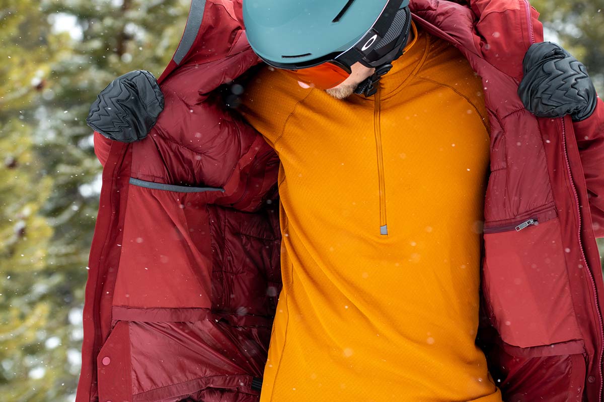 Patagonia 2-layer ski jacket (hanging liner)