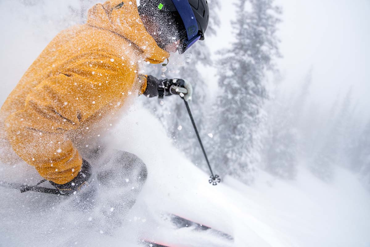 Skiing in powder (Trew Gear 3-layer ski jacket)