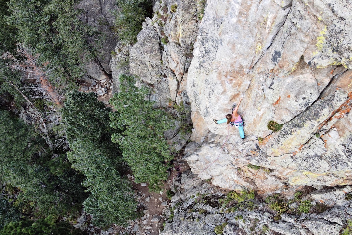 Climbing gear (Mammut Crag Dry rope in Boulder Canyon)