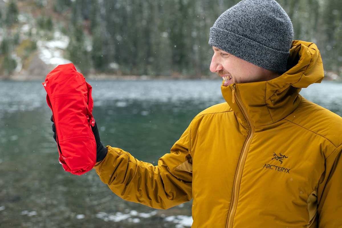 Hardshell vs. softshell jackets (Patagonia Triolet packed down)