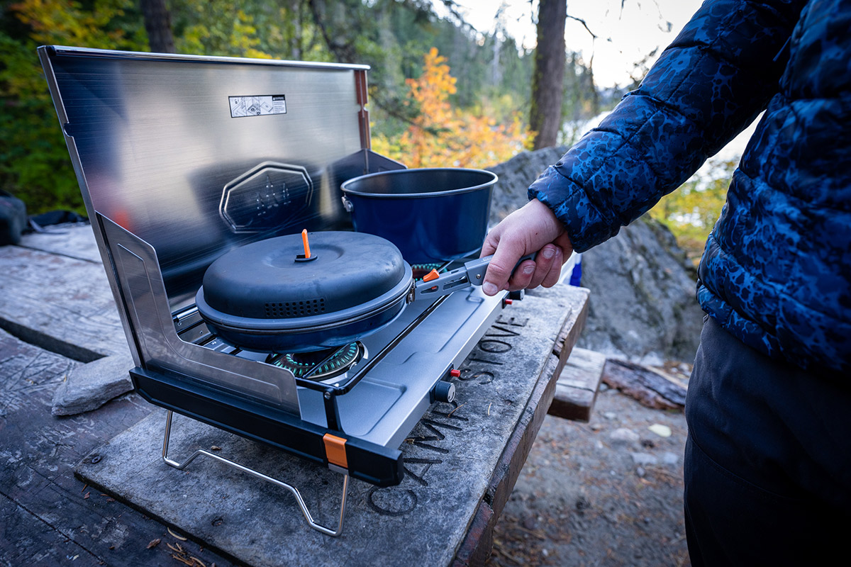 How to Choose a Camping Stove