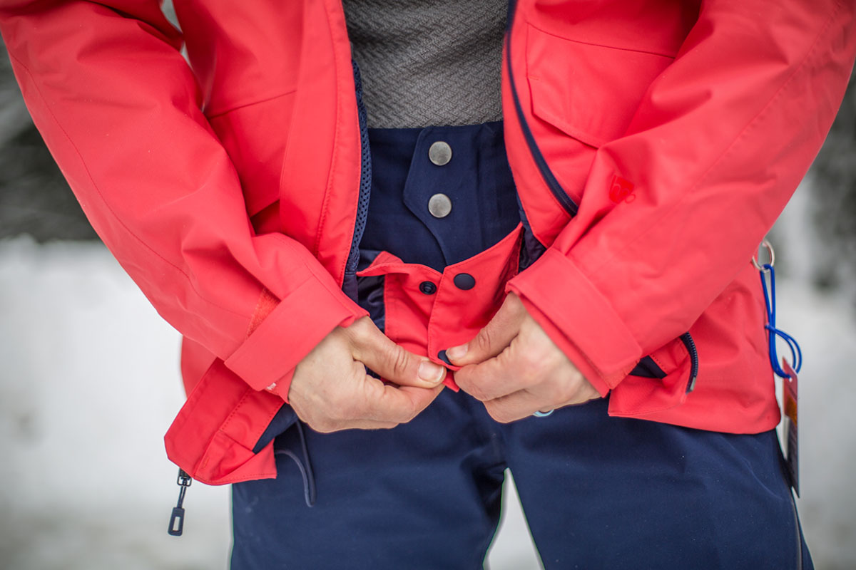 Patagonia Snowbelle Insulated ski jacket (powder skirt)