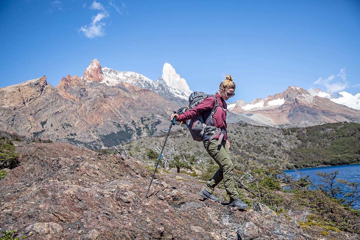 Hiking beside Laguna Azul