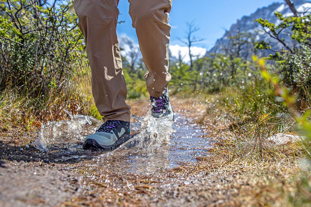 Salomon Predict Hike hiking boots (waterproofing)
