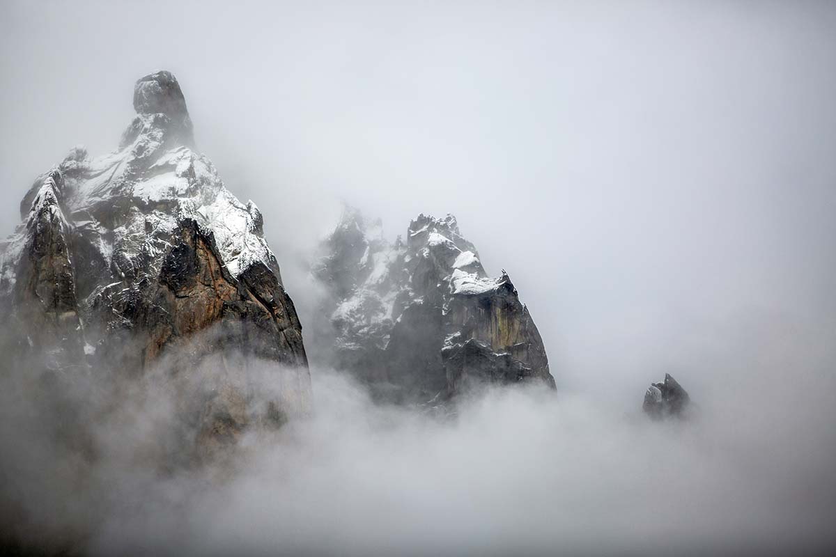 Snowy peaks in Tombstone Territorial Park