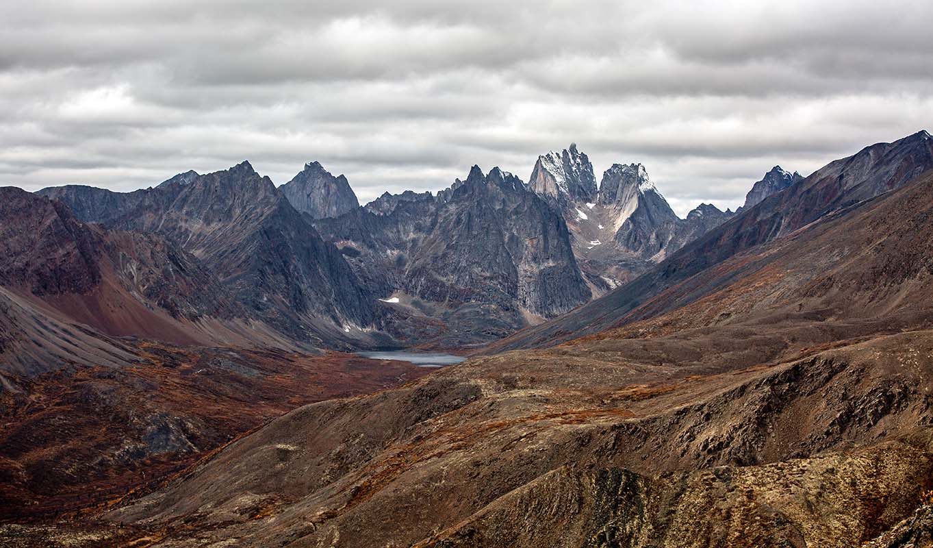 Tombstone Territorial Park (panorama)