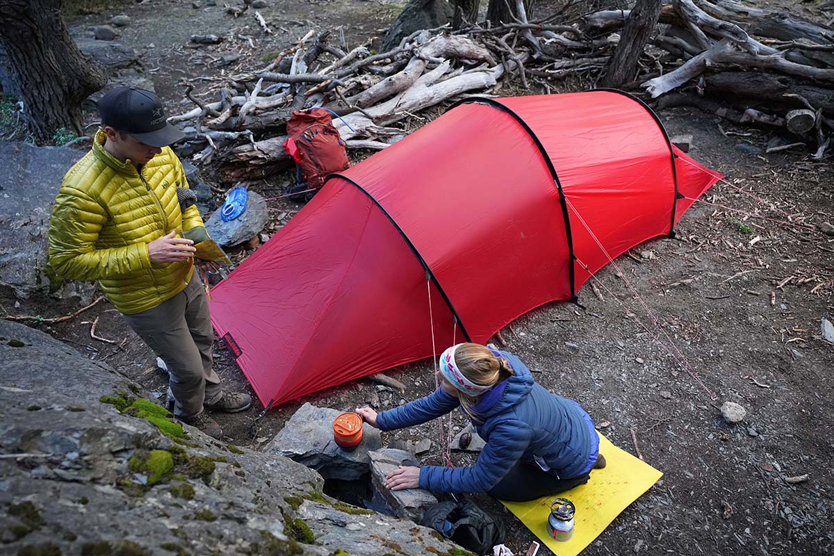 Hiking Huemul Circuit (camping)