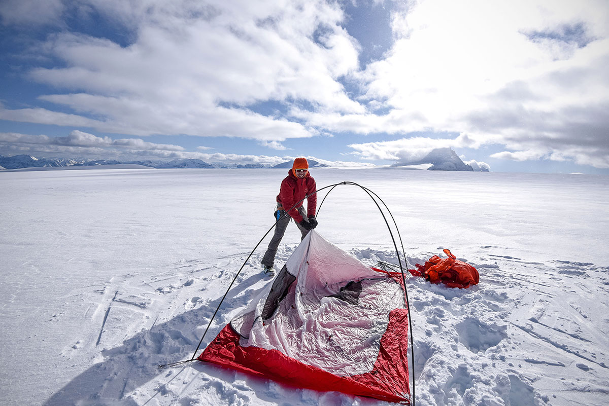 MSR Remote tent (setup)