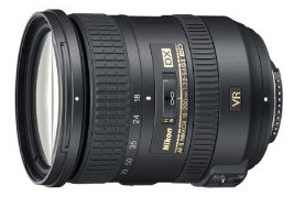 Nikon 18-200mm lens