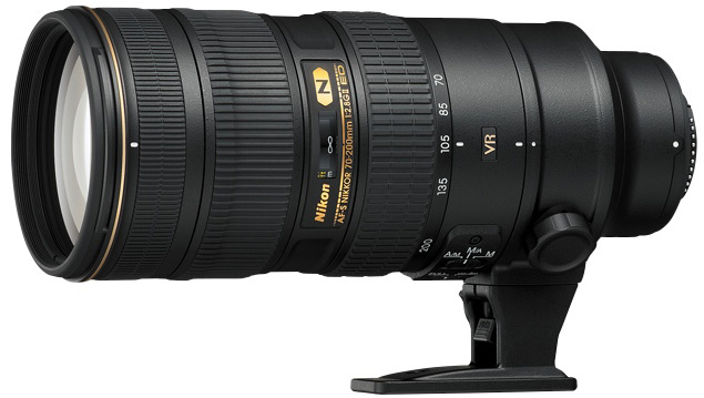  Nikon 70-200mm lens