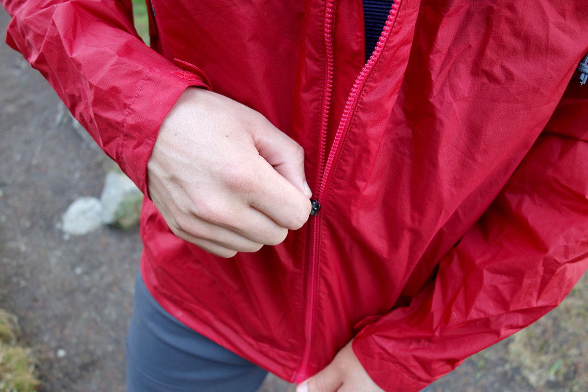 North Face Venture zipper