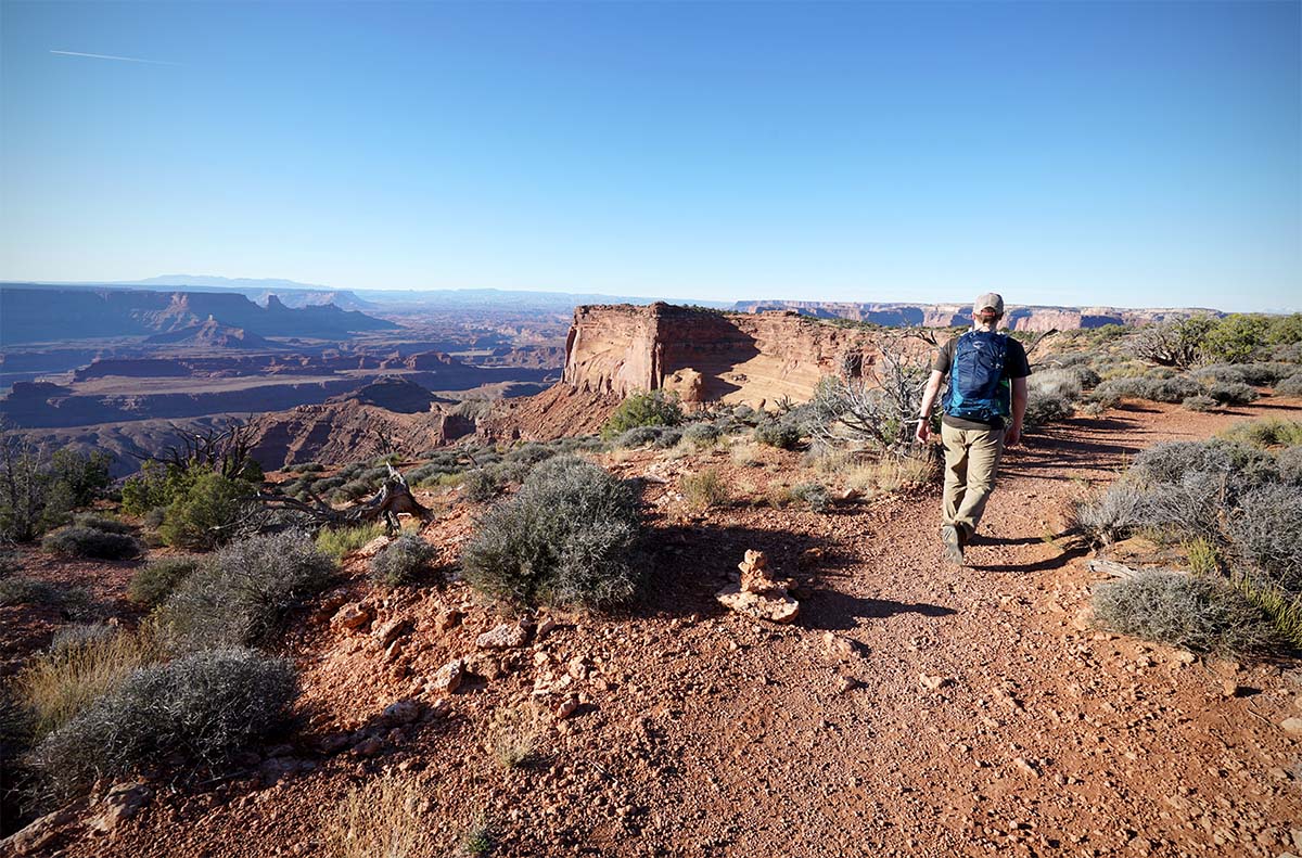 Osprey Stratos 24 Daypack Review Switchback Travel