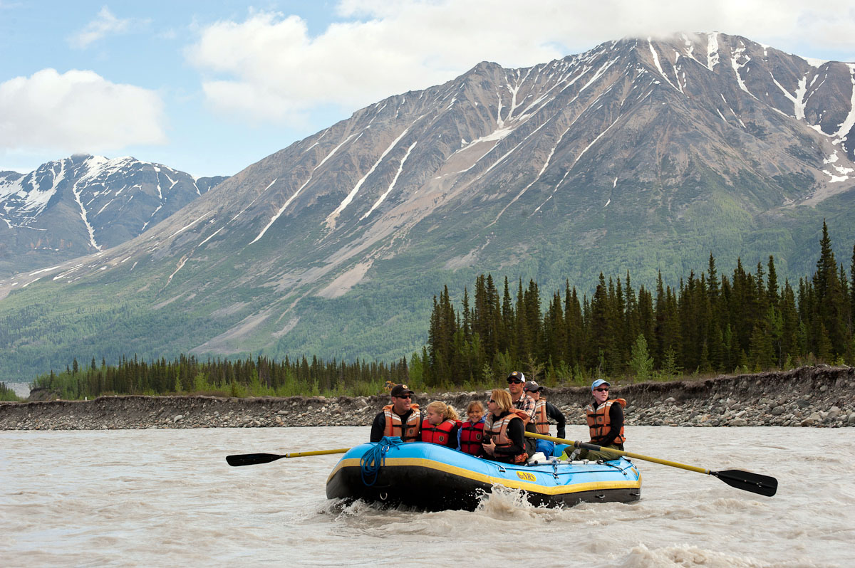 Rafting in Wrangell-St. Elias