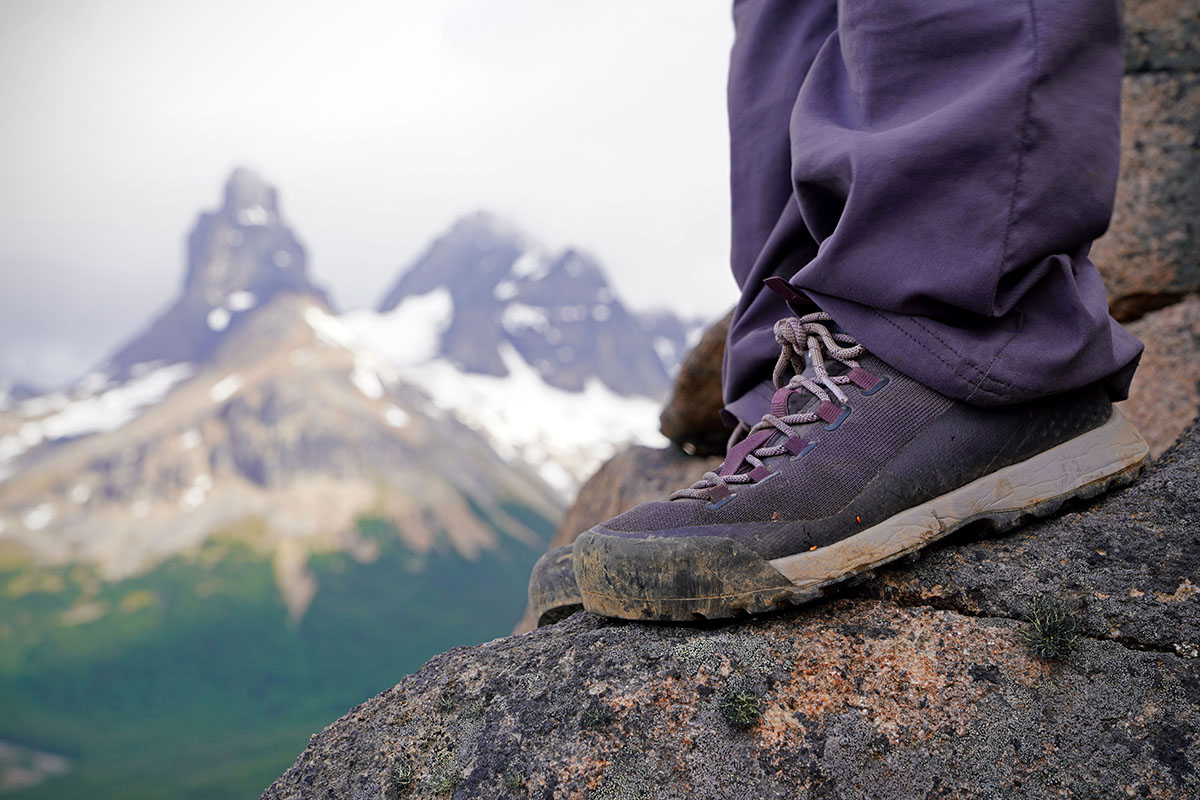 Black Diamond Mission LT approach shoes