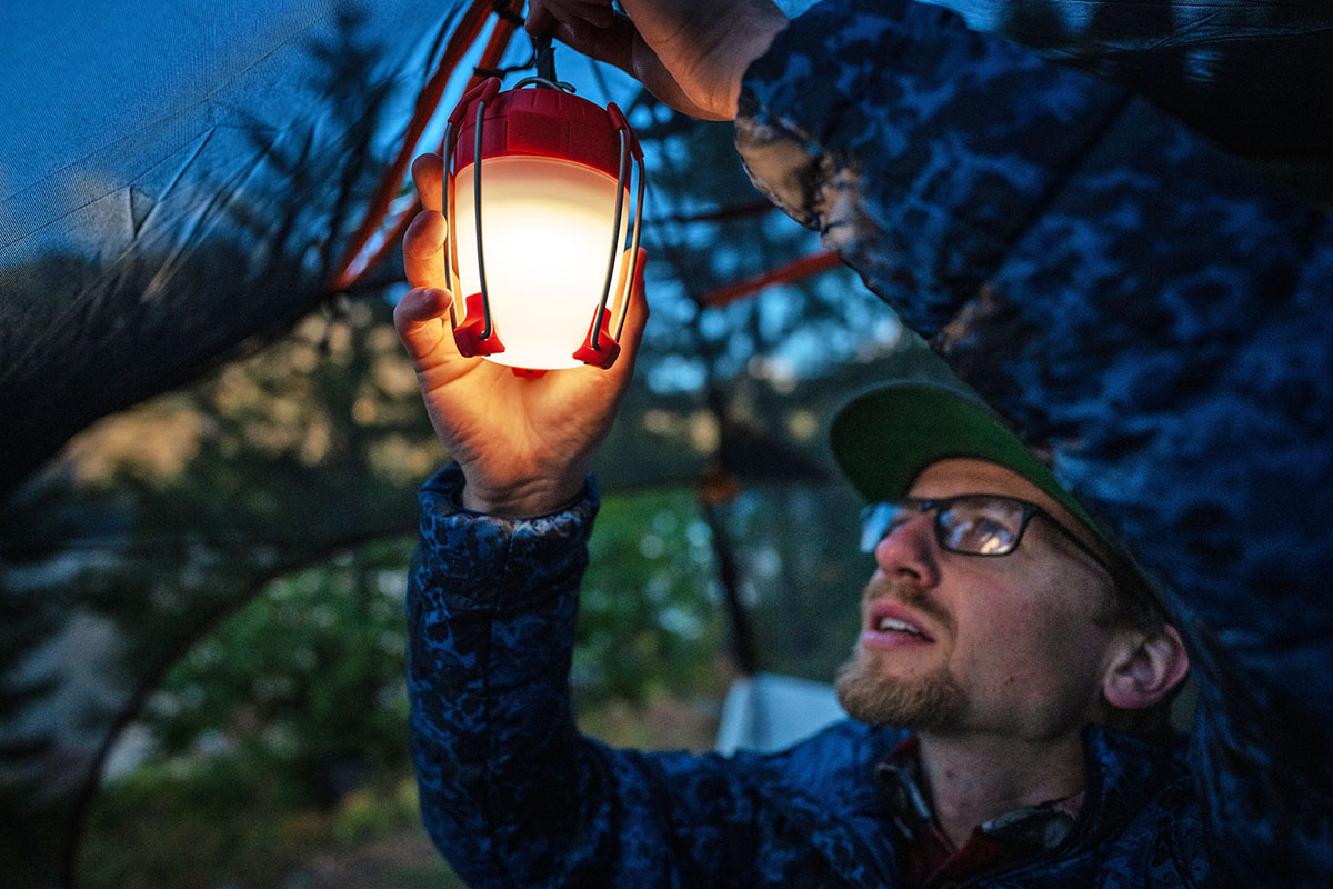 Camping lantern (hanging Black Diamond Apollo inside tent)