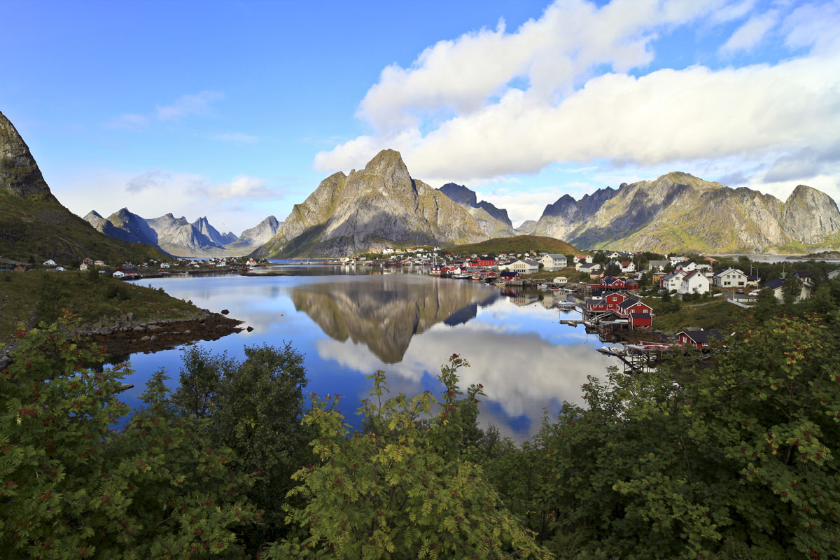 Top 10 places to see the midnight sun in Lofoten - Visit Lofoten