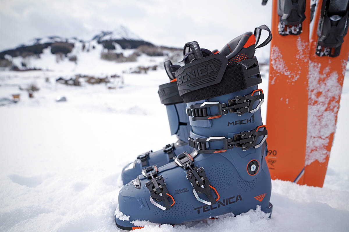 Tecnica Mach1 MV 120 Ski Boots 2024