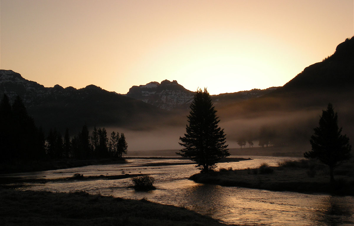 Yellowstone landscape photo