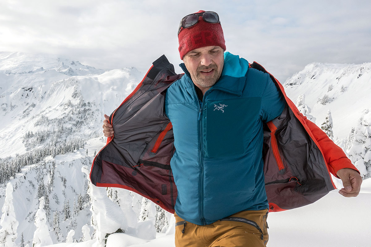 Arc'teryx Proton LT Hoody (layering)