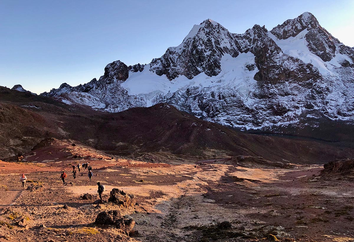 Ausangate Trek (morning hiking)