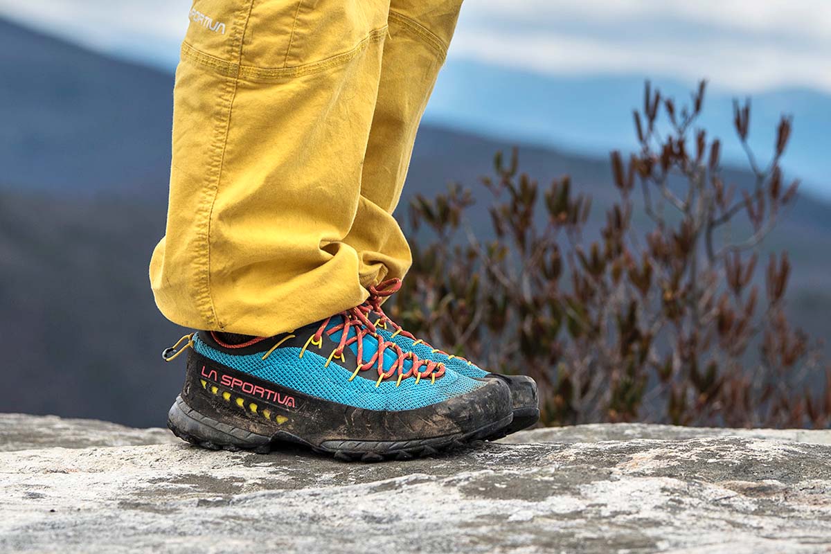 best approach shoes for hiking