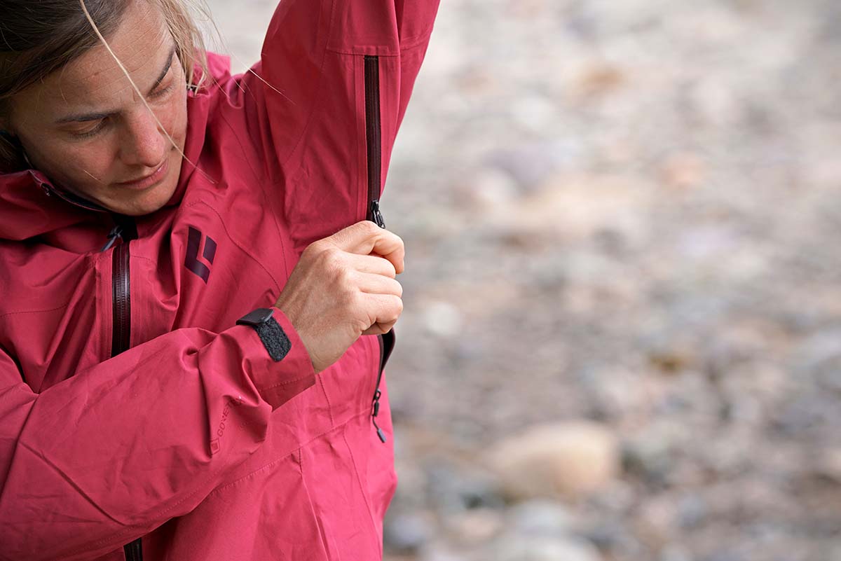 Black Liquid Point Jacket Review |