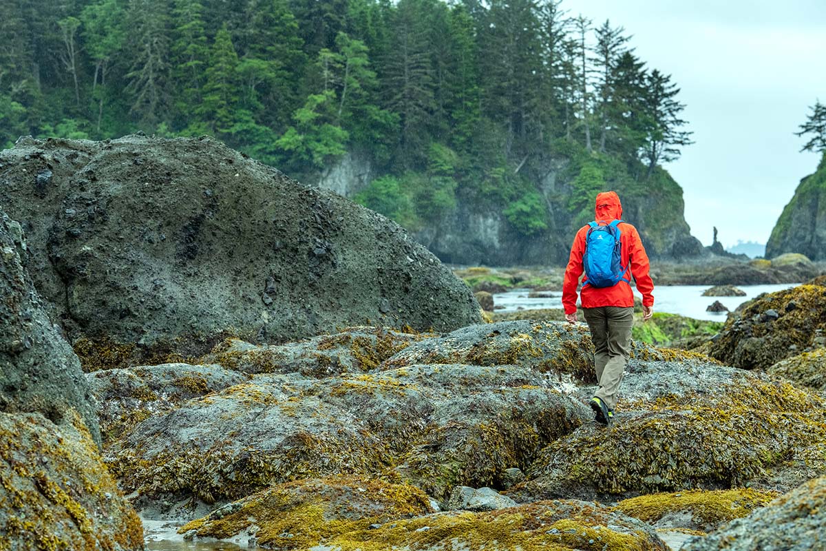 La Sportiva Spire GTX (hiking on rocky beach)