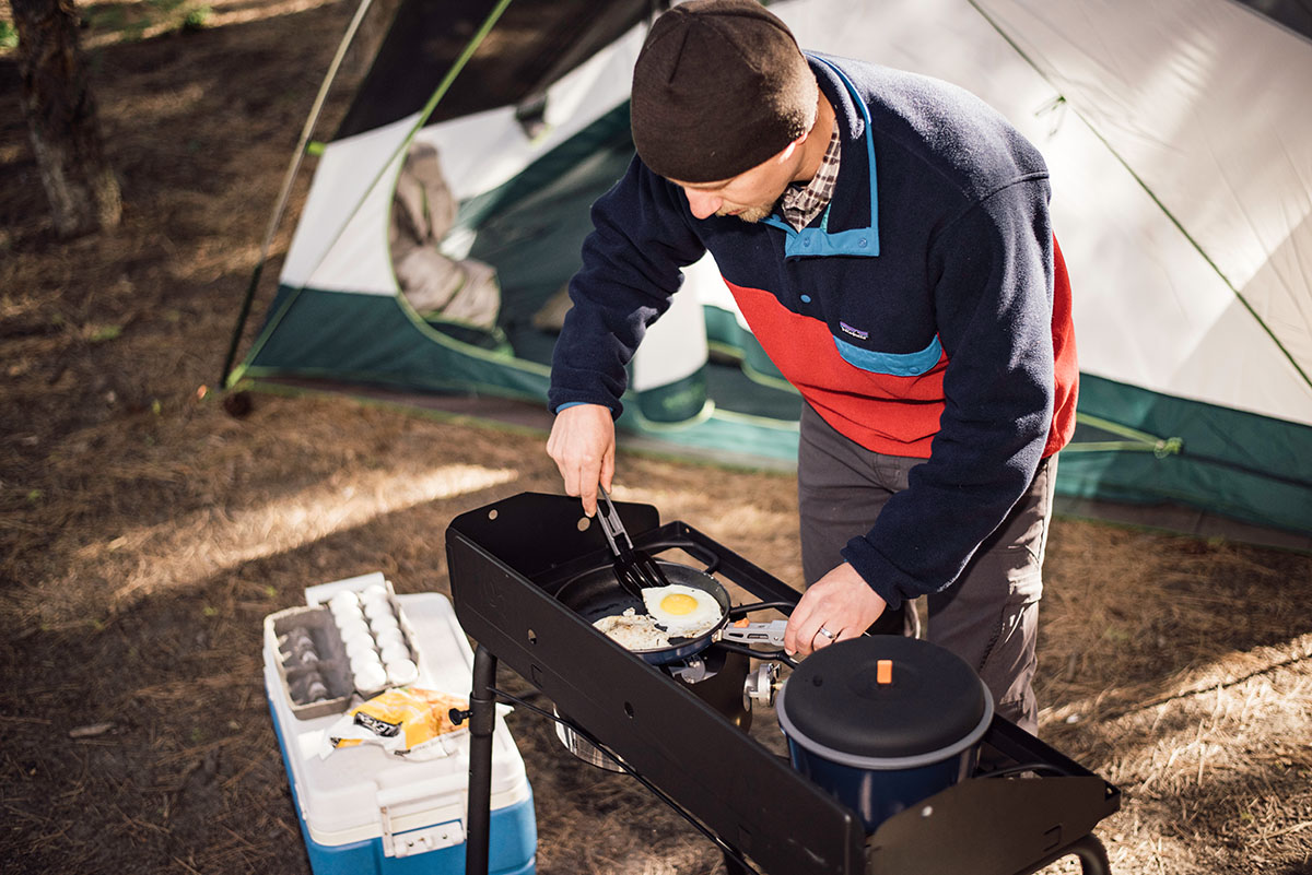 Fleece jacket (Patagonia Synchilla Snap-T cooking at camp)