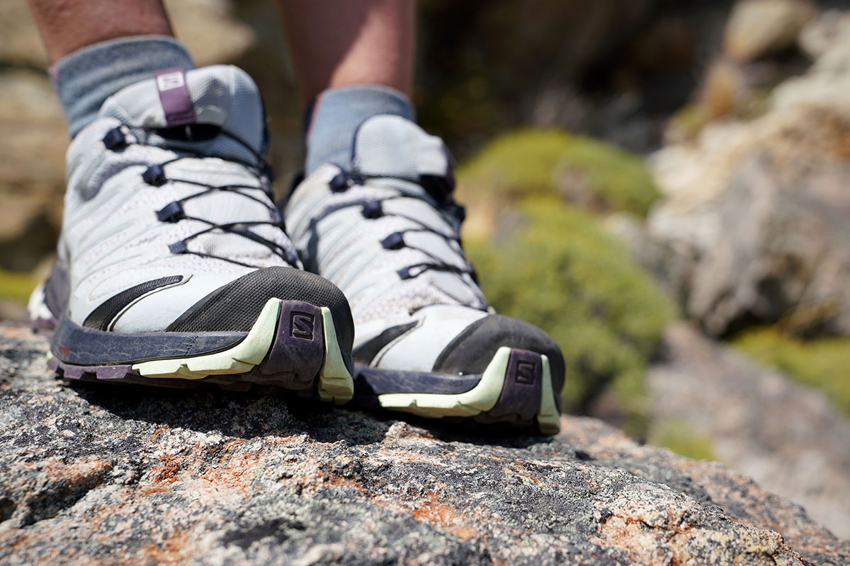 XA Pro v8 Shoe | Switchback Travel