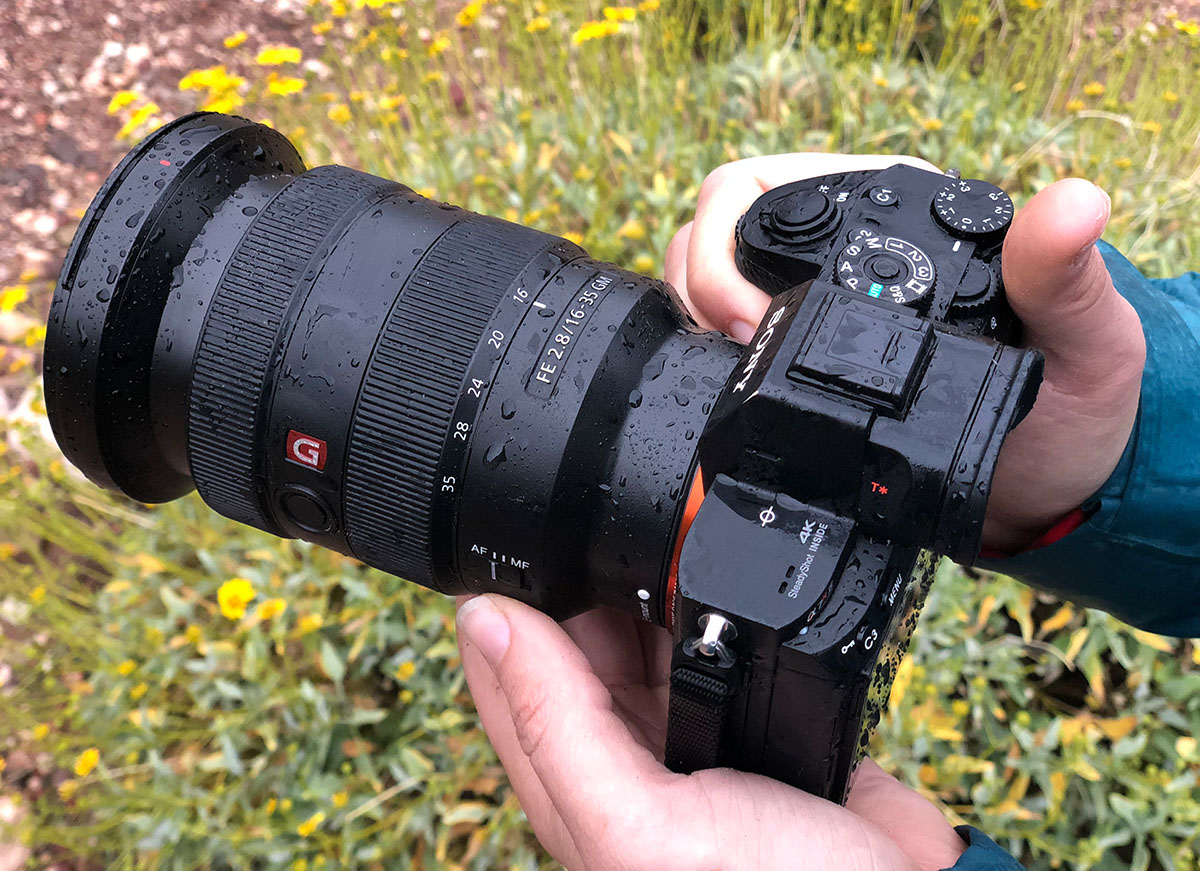 Weather-sealed mirrorless camera in the rain