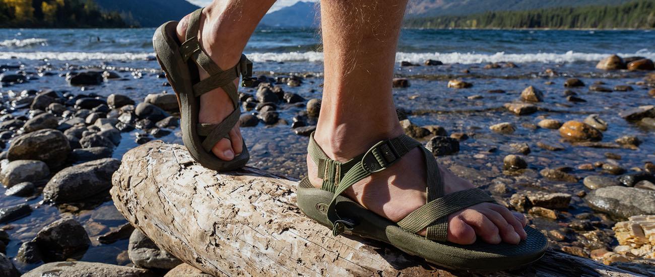 Hiking sandals (hiking over log in Chacos)