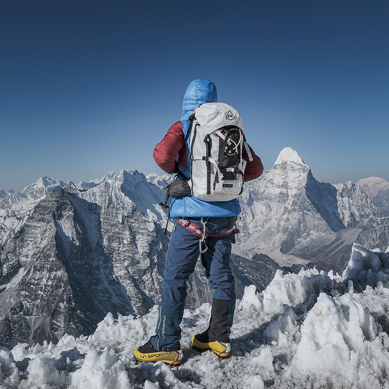 Nepal trip report (standing on top of Island Peak)