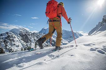 elastic travel ski bindings Backcountry ski boots (touring in mountains)