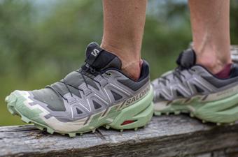 Close up of Salomon Speedcross 6 trail running shoes