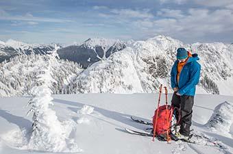 elastic travel ski bindings Layering for Backcountry Skiing