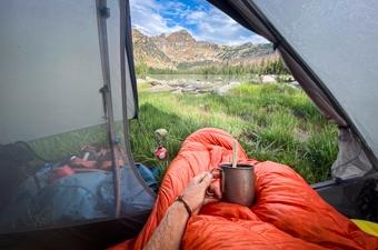 Ultralight Bags and Quilts (Testing the EE Enigma on a thru hike of the CDT-t)